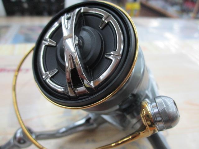 15ツインパワー 3000HGM｜＠ベリーネット 日本最大新品中古釣具WEBショップ