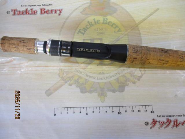 グラディエーターG-611HTCバリケード