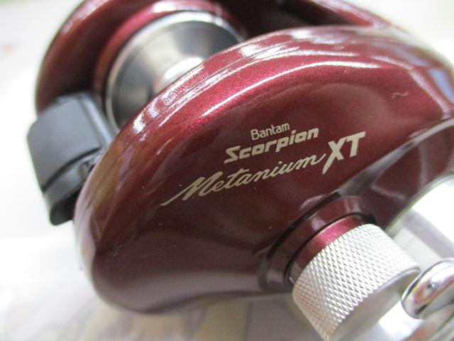 メタニウムXT RH(赤)