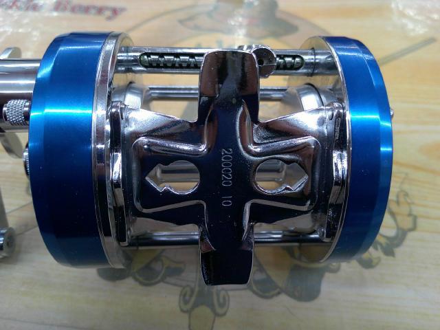 7000iエレクトリックブルー