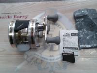 UC4600C シルバー