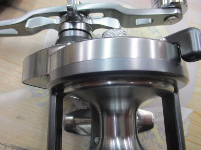 23スピードマスター石鯛 2000T