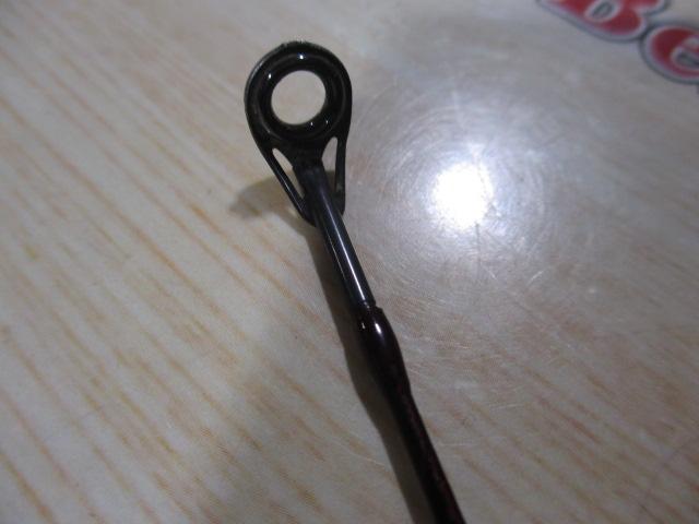 スコーピオン 2600F-4