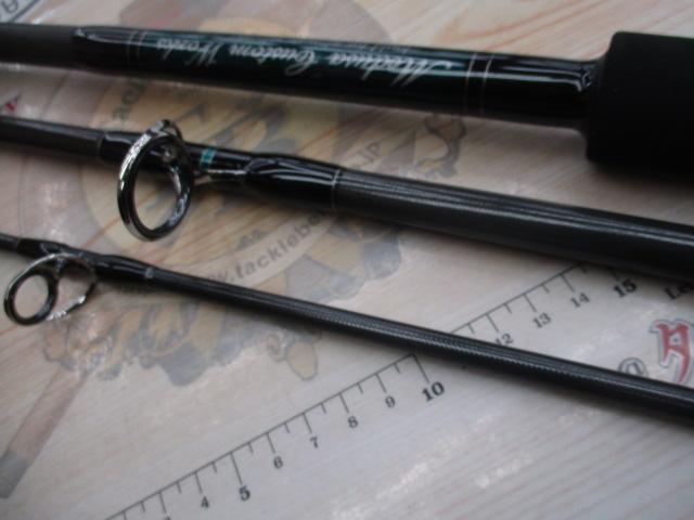 レイジングブル 100XS-トライデント