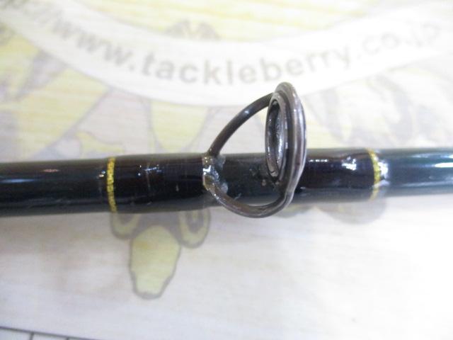 コンバットスティック CSC-70XH