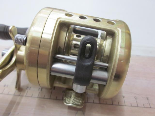 カルカッタ 100XT｜＠ベリーネット 日本最大新品中古釣具WEBショップ