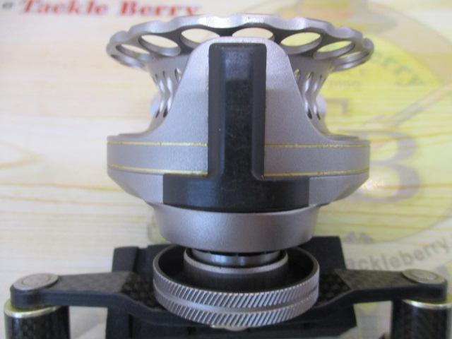 カセ筏師 THEアスリートラガー 65D-TG(左)