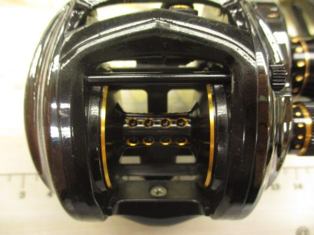 レボ ブラック6