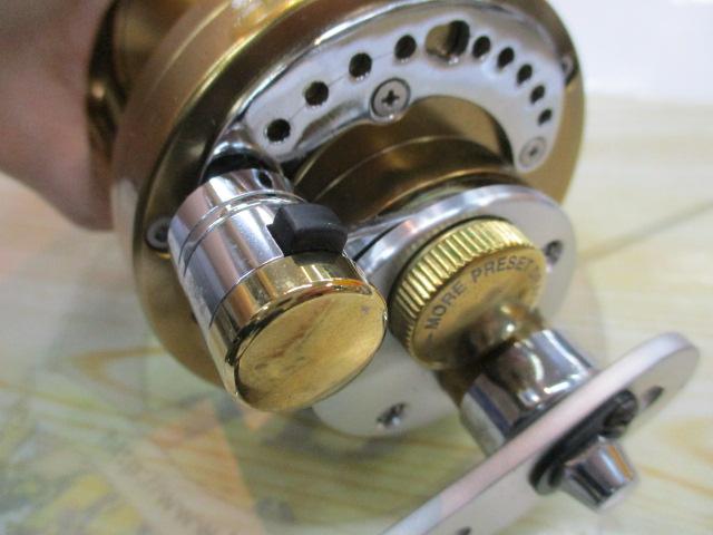 ティカチーム ST558 ゴールド