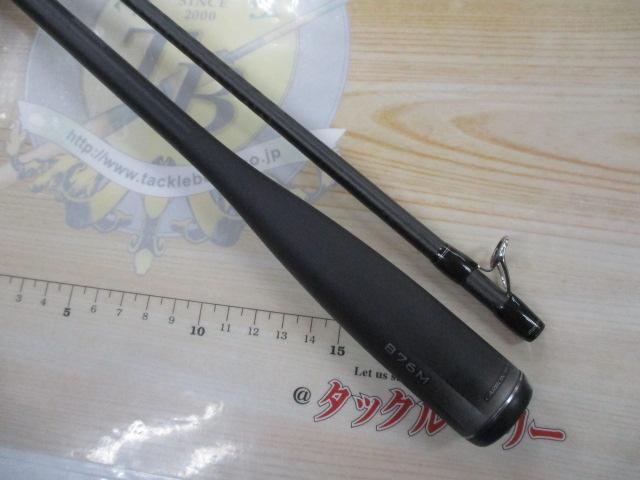 23ディアルーナ B76M