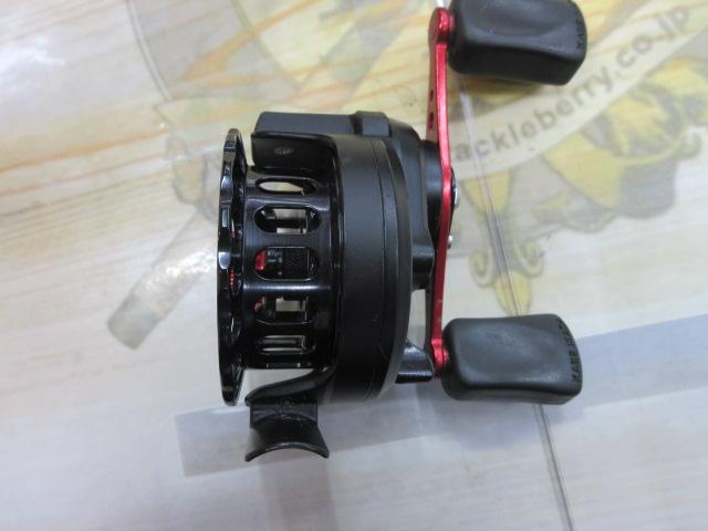 カセ筏師 THEチヌリミテッドV競技 60-BR(左) ブラック/レッド