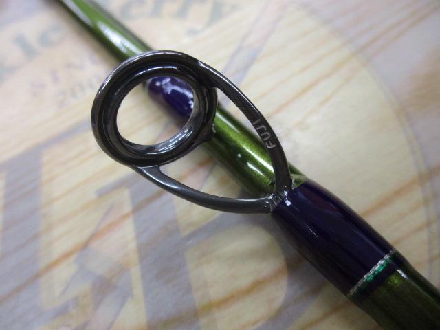 ロードランナーヴォイス(赤SPロゴ) HB560L ジャークアンドアキュラシー