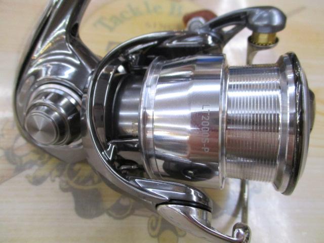 22イグジスト LT2000S-P｜＠ベリーネット 日本最大新品中古釣具WEBショップ