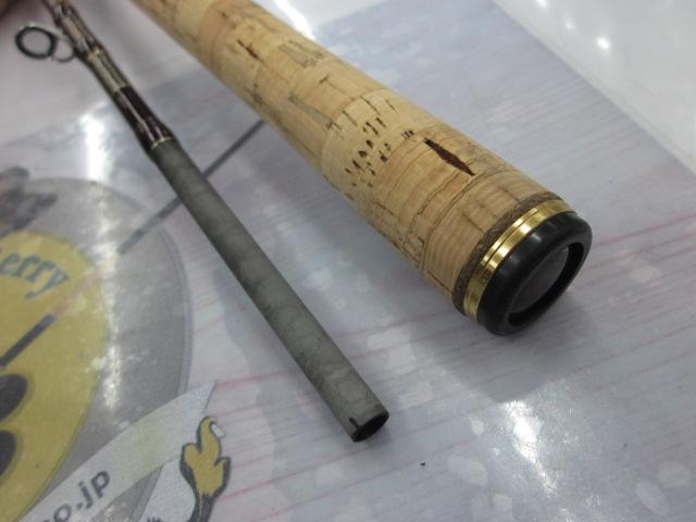 18ワールドシャウラ 1833RS-2