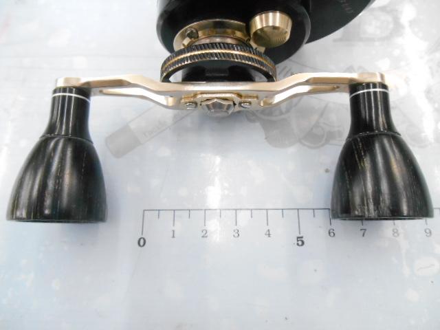 カセ筏師 THEイカダスペシャル 65大チヌ WB(右) ブラック/ゴールド