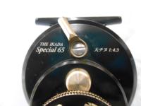 カセ筏師 THEイカダスペシャル 65大チヌ WB(右) ブラック/ゴールド