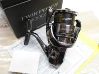 24ツインパワー C3000MHG