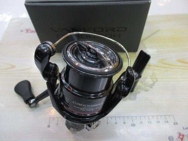 24ヴァンフォード C3000SDH｜＠ベリーネット 日本最大新品中古釣具WEB