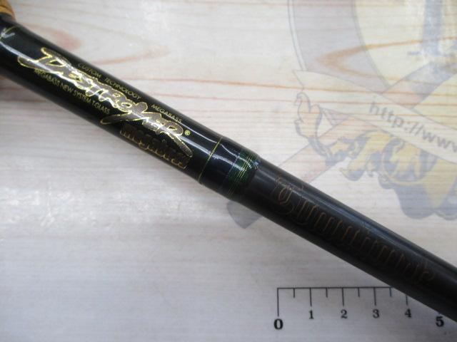 デストロイヤー F4-64T(トマホーク)