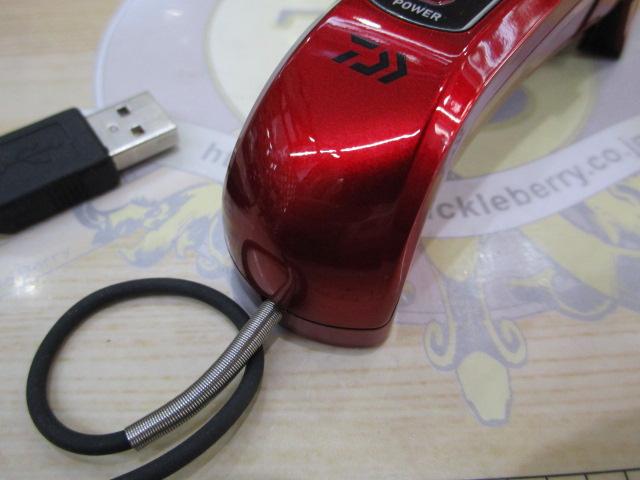 クリスティア ワカサギAIR電動リール レッド