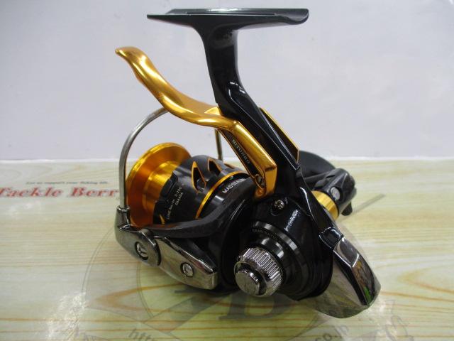 19ラグザス 3000H-LBD