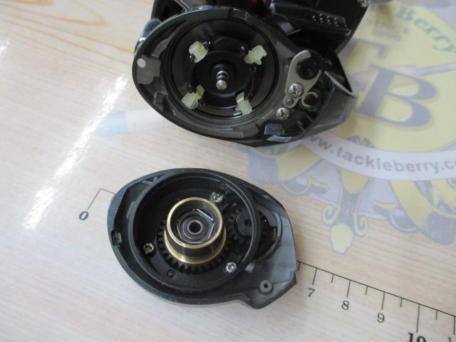 16スコーピオン 70