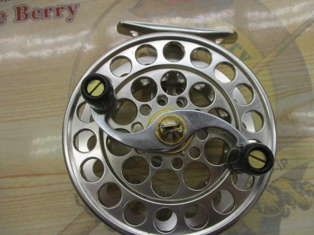 ブラッキー 9018SB-AT チタン