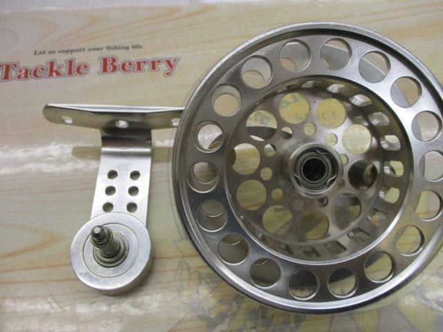 ブラッキー 9018SB-AT チタン