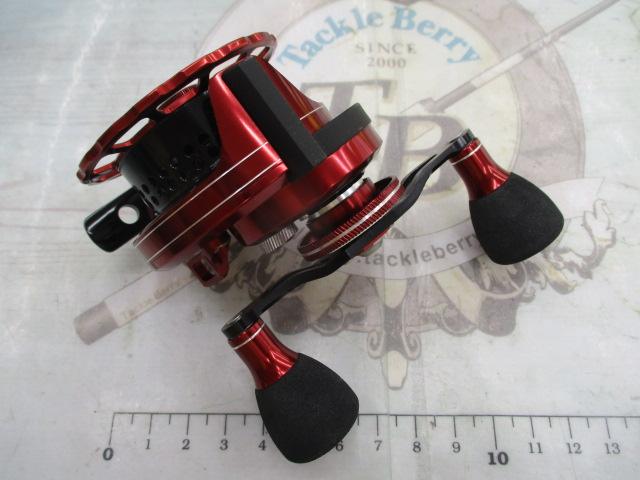 カセ筏師 チヌリミテッドラガー 65 BR(左) ブラック/レッド