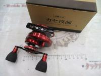 カセ筏師 チヌリミテッドラガー 65 BR(左) ブラック/レッド