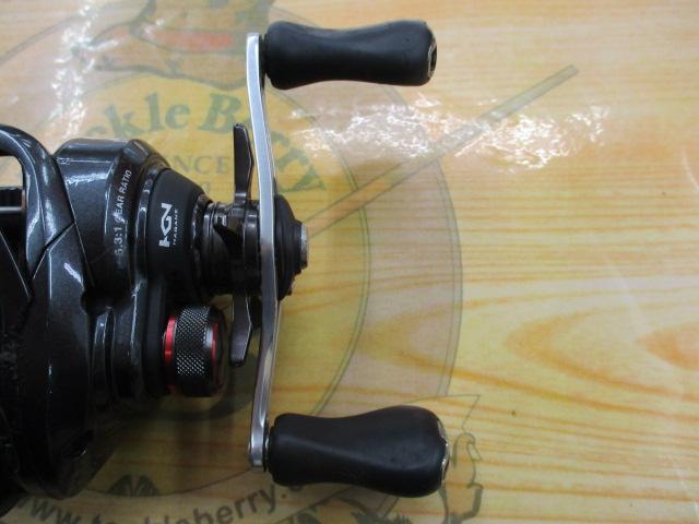 16スコーピオン 70