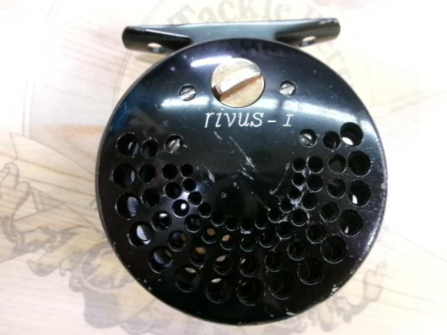 アキスコ リバス Ⅰ ブラック