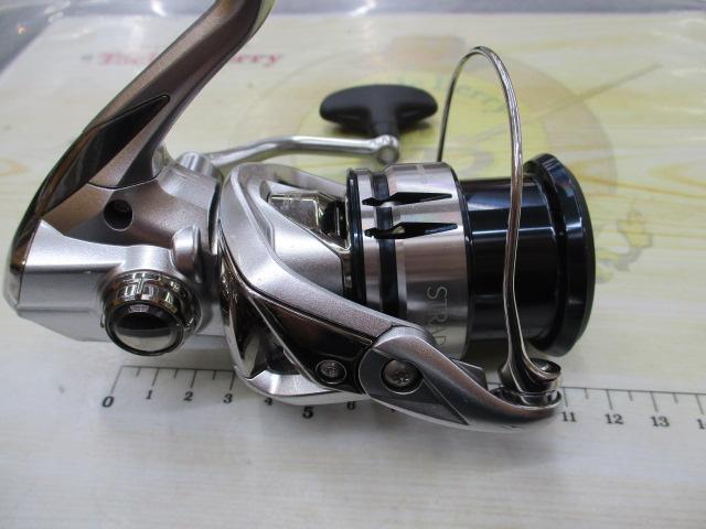 19ストラディック 3000MHG