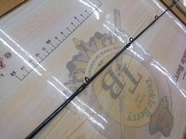 ミッドエッジ船ソリッド185S