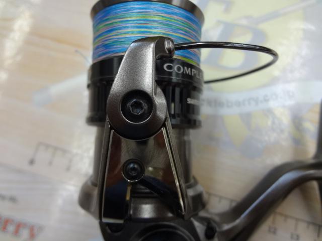 17コンプレックスCI4+ C2500S F4 HG