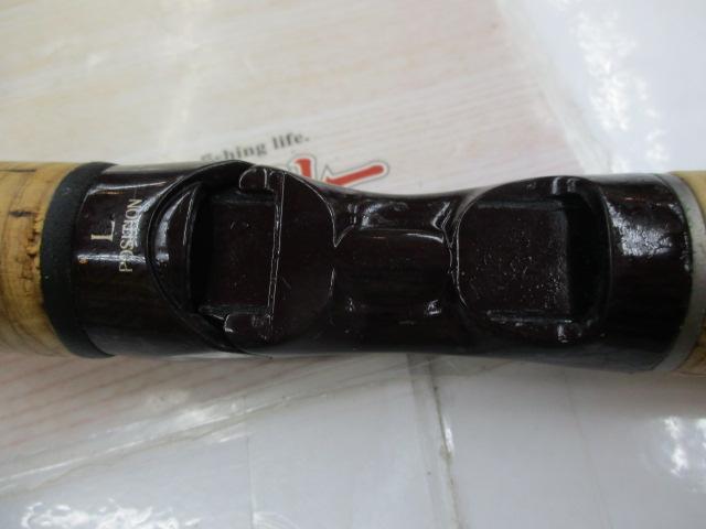 スコーピオン 2600F-2