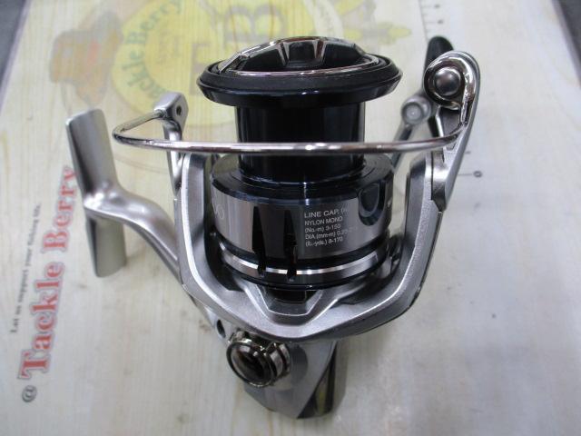 19ストラディック C3000