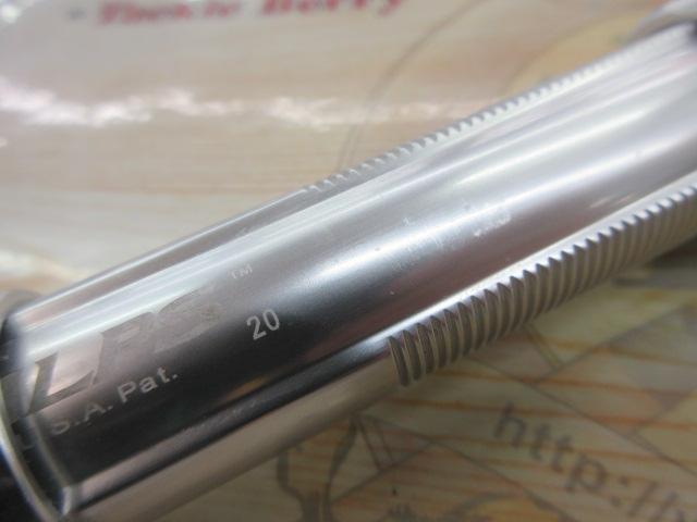 ソルダム白狼 B52