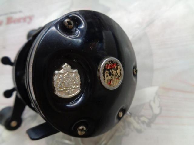 ロイヤルエクスプレス(右)