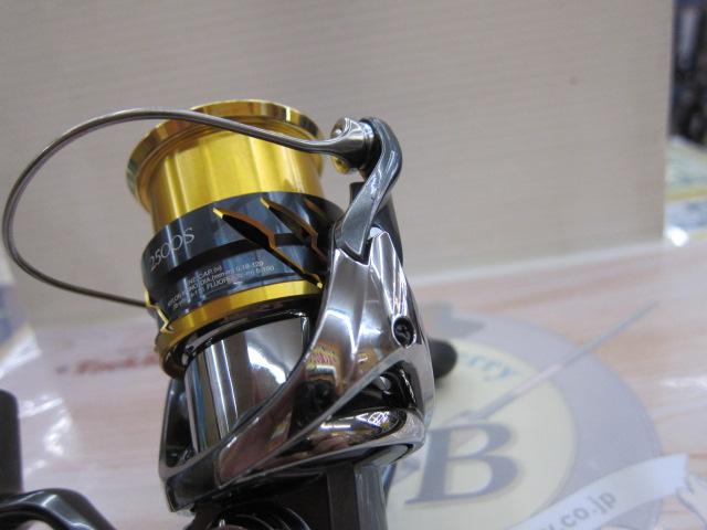 20ツインパワー 2500S