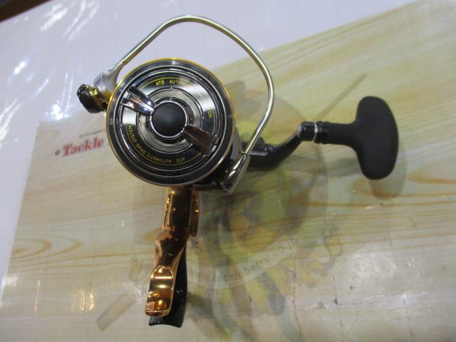 19ラグザス 2500LBD