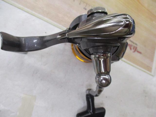 17ワールドスピンCF 2500