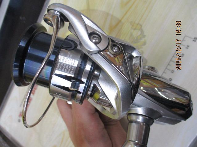 19ストラディック 3000MHG