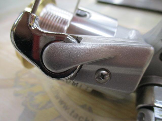 トライフォースZ 2500iAW