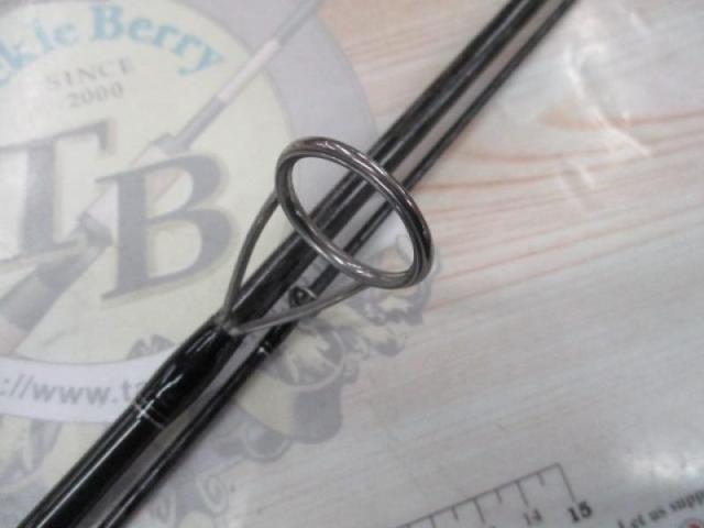 18エクスセンスジェノス S810ML/R