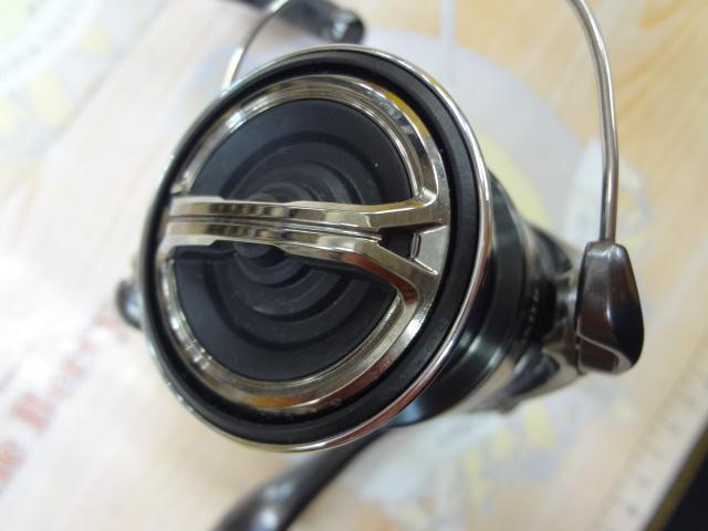 24ツインパワー C3000MHG