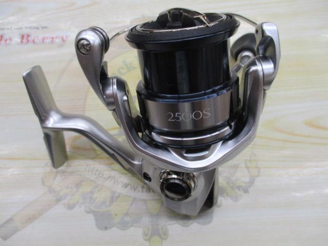 19ストラディック 2500S