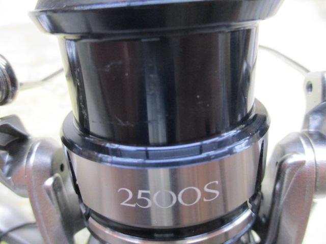 19ストラディック 2500S