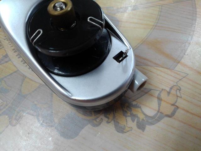 ワカサギ電動リール YH-202