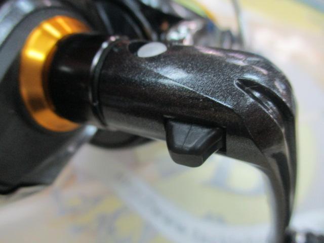 23ラグザス 3000H-LBD